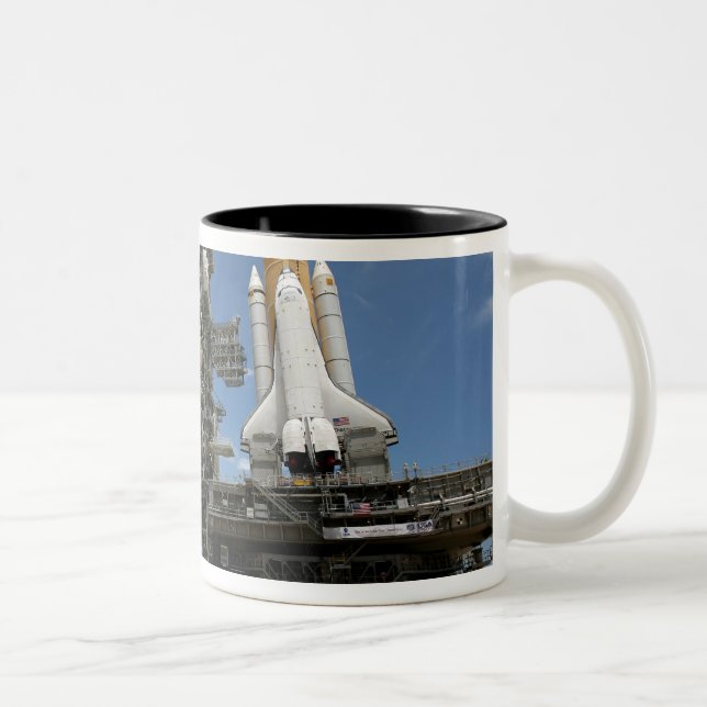 Space Shuttle Discovery Zweifarbige Tasse (Rechts)