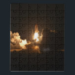 Space Shuttle Earth Orbital Spacecraft Night Canva Puzzle<br><div class="desc">Der Nachthimmel in Florida war von Vorfreude geprägt, eine Million Sternenpinpricks, die durch den kolossalen Schatten des Space Shuttle auf dem Launchpad in den Schatten gestellt wurden. Ein Gerücht, das in deiner Brust schwamm, wurde zu einem ohrenbetäubenden Gebrüll, als Flammen ausbrachen und Dunkelheit in ein Inferno verwandelte. Das orangefarbene Glühen...</div>