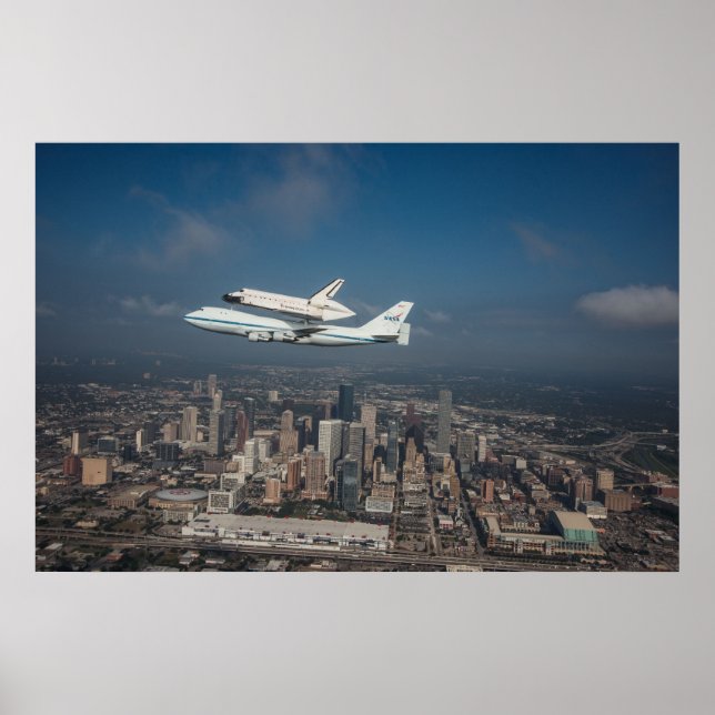 Space Shuttle Endeavor gegen über Houston Texas Poster (Vorne)
