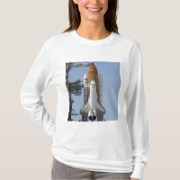Space Shuttle Endeavor steht bereit