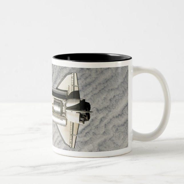 Space Shuttle Endeavour 13 Zweifarbige Tasse (Rechts)