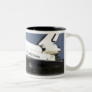 Space Shuttle Endeavour 27 Zweifarbige Tasse