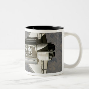 Space Shuttle Endeavour 7 Zweifarbige Tasse