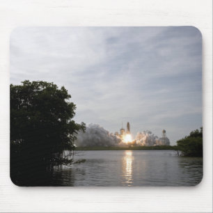Space Shuttle Endeavour hebt 3 Mousepad