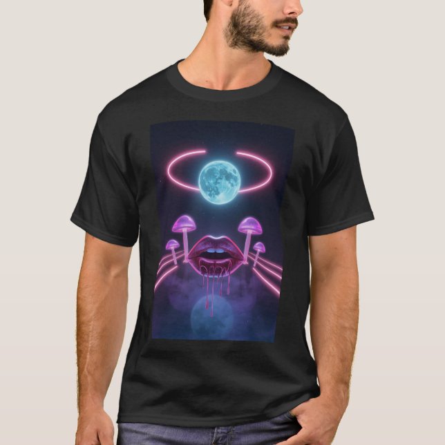 Spacey Cyberpunk T-Shirt mit Pilzen (Vorderseite)