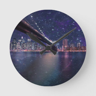 Spacey Manhattan Skyline Runde Wanduhr