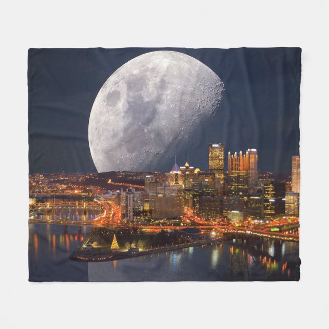 Spacey Pittsburgh Fleecedecke (Vorderseite (Horizontal))