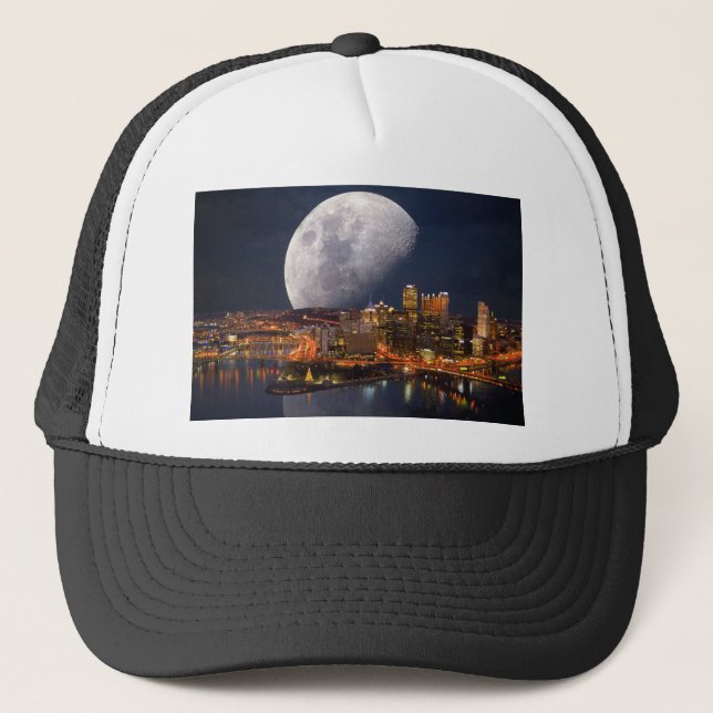 Spacey Pittsburgh Truckerkappe (Vorderseite)