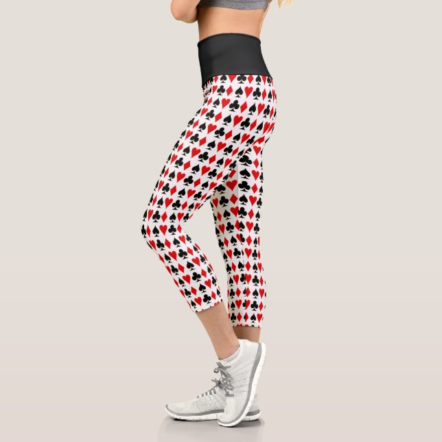 Spade, Diamond, Club, Herzkarte Anzüge Lucky Capri Leggings (Links)