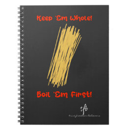 Spaghetti als Ganzes behalten und zuerst kochen Notizblock