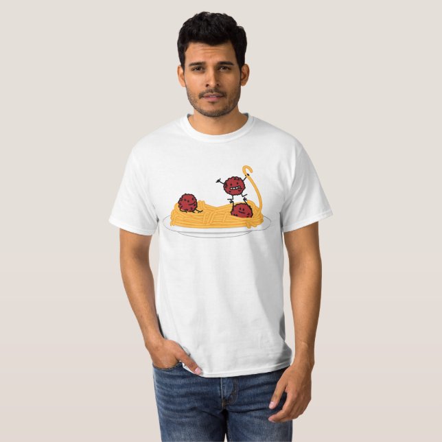 Spaghetti- und Fleischklöschenteigwarennudeln T-Shirt (Vorne ganz)
