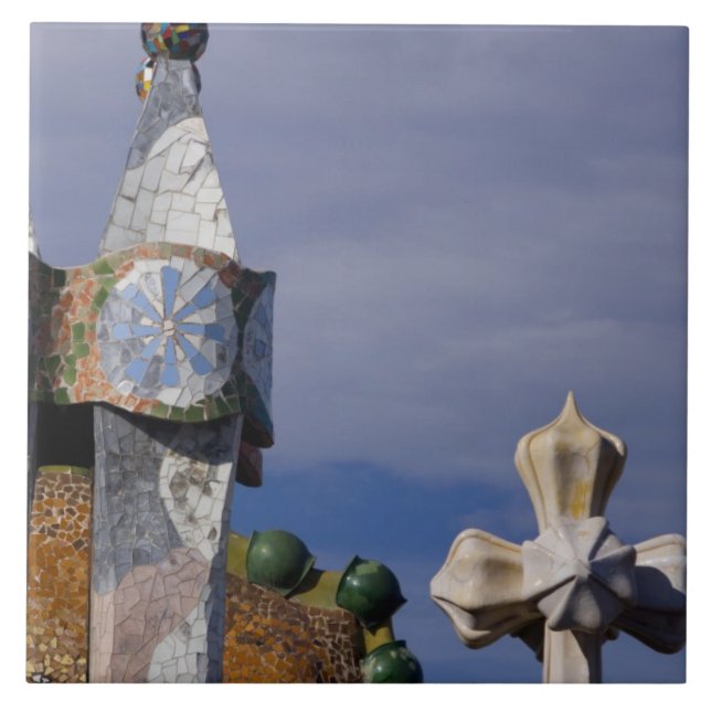 Spanien, Katalonien, Barcelona. Casa Batllo (1906) Fliese (Vorderseite)