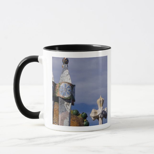 Spanien, Katalonien, Barcelona. Casa Batllo (1906) Tasse (Links)