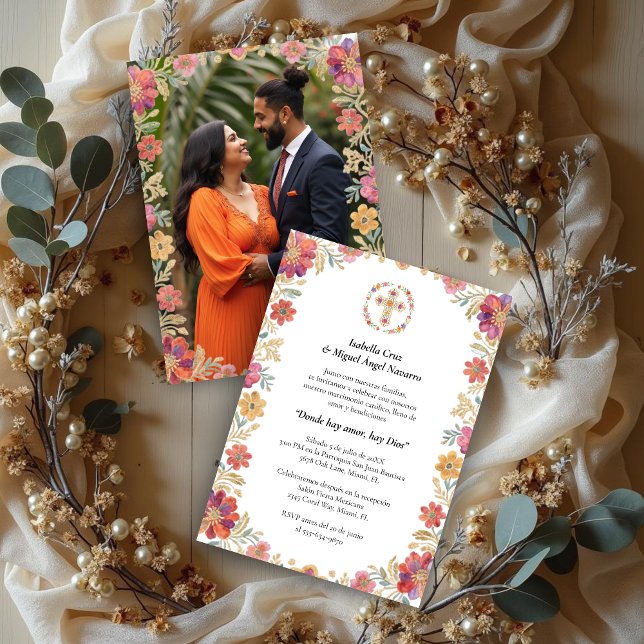 Spanish Elegant Floral Garland Traditional Mexican Einladung (Spanish Elegant Floral Garland Traditional Mexican Embroidery Inspired Wedding Invitation Cards.)
