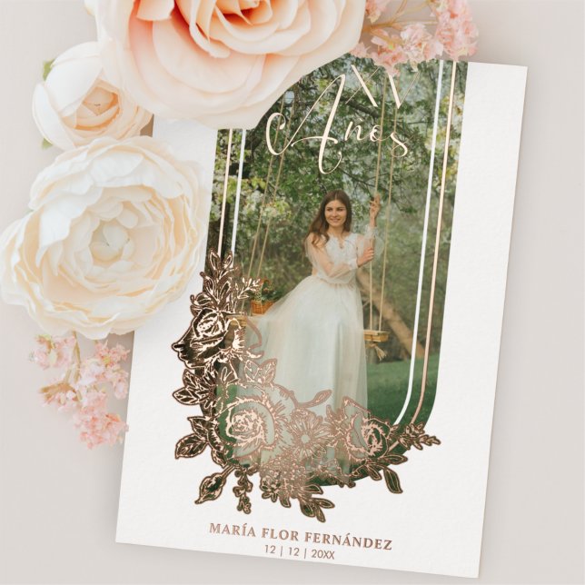 Spanish Luxe Trendy Floral Mis XV Años Foto Folieneinladung (Von Creator hochgeladen)