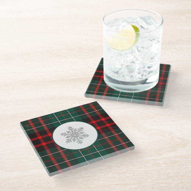 Sparkling Diamond Snowflake Weihnachten Rotes Grün Glasuntersetzer (Schrägansicht)