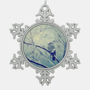Sparrow auf dem verschneiten Zweig Schneeflocken Zinn-Ornament