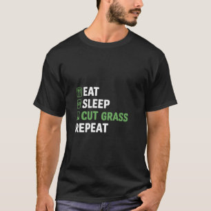 Spaß beim Gras schneiden Garde-Zitat für Gartenlie T-Shirt