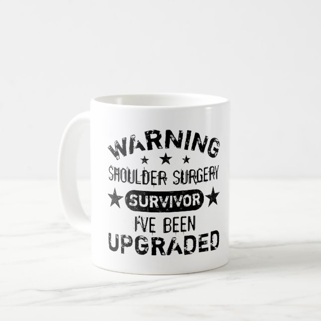 Spaß der SchulterOperation aktualisiert Kaffeetasse (Vorderseite Links)