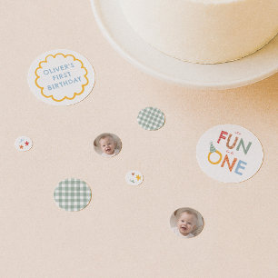 Spaß, einer zu sein Foto Farbige 1. Geburtstagsfei Konfetti