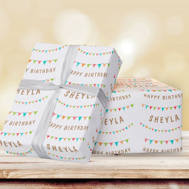 Spaß farbenfrohe Jagdfahnen Name Happy Birthday Geschenkpapier