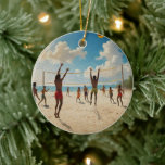 Spaß in der Farbe Sun Beach Volleyball Oil, Keramik Ornament<br><div class="desc">In einem Ölgemälde entworfen,  spielt eine Gruppe von Freunden Beach Volleyball am Sandstrand.</div>