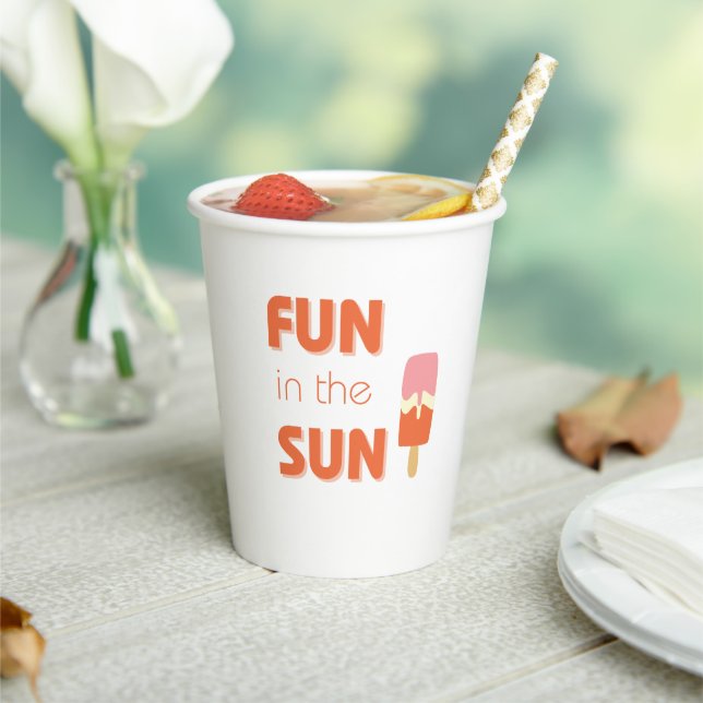 Spaß in der Sonne. Party Cups & Supplier Pappbecher (In Situ)