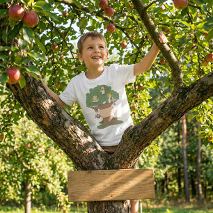 Spaß Kinder spielen in Apfelbaum T-Shirt
