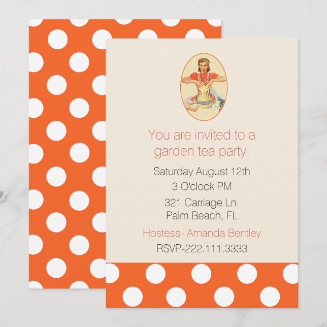 Spaß-Retro Frau, die Party Einladung kocht (Vorne/Hinten)