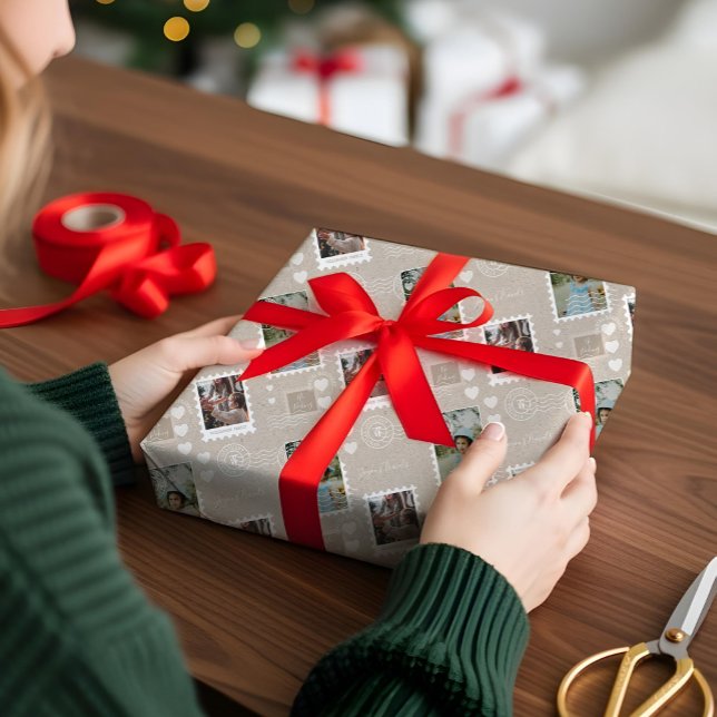 Spaß Special Delivery Porto Briefmarke FotoCollage Geschenkpapier (Fun Special Delivery Postage Stamps Photo Collage Wrapping Paper)