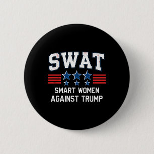 Spaß tauschen kluge Frauen gegen Trump aus Button