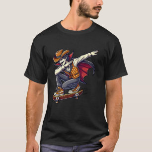 Spaßiger Dabbing Dracula Vampir Cowboy beim Skateb T-Shirt