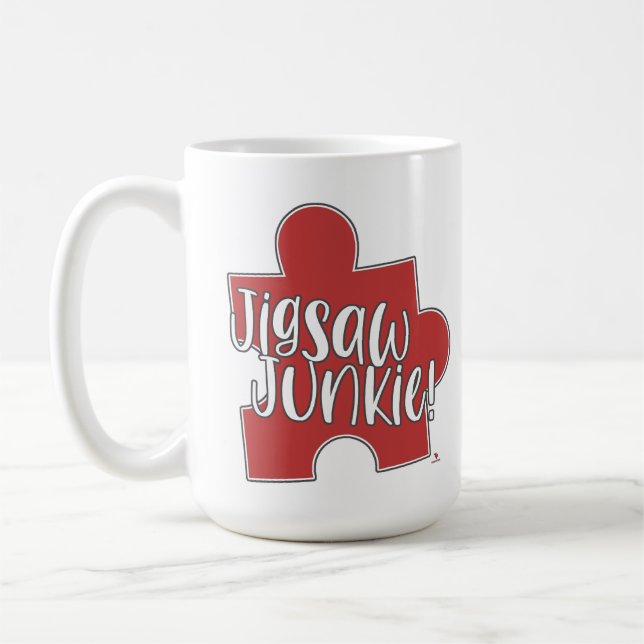 Spaßiges Puzzle-Junkie-Puzzle-Hobby-Logodesign Kaffeetasse (Links)