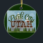 SpaßRetro Snowy-Berge Park City Utah Keramik Ornament<br><div class="desc">Bedeckte Vintager Reiseneoentwurf Park City Utah in der retro Cartoonart des Spaßes,  die Schnee kennzeichnet,  Berge,  Wald und Bäume unten,  blaue Himmel und cooler retro Skripttext mit einer Kappe.</div>