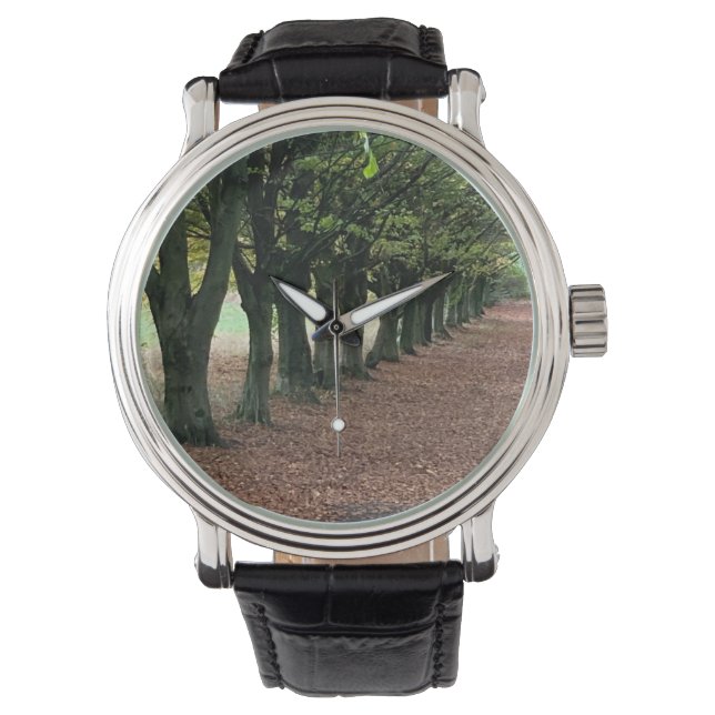 Spazieren Sie durch den Wald Armbanduhr (Vorderseite)