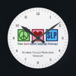 Speech Pathology Peace Liebe SLP Custom Runde Wanduhr<br><div class="desc">Peace Liebe SLP Ich Liebe Sprachtherapie. Ein Sprachpathologe in der Bürowand. Peace Liebe spricht Sprachpathologie.</div>