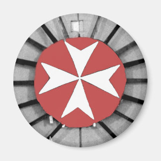 Speere und Ritter des Johannes-Malteser Kreuzes Magnet