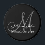 Speichern der ersten Namen und Initialen des Datum Magnet<br><div class="desc">Benutzerdefinierbare Namen und Initialen des Datumsmagazins speichern</div>