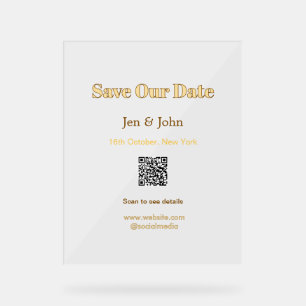 Speichert unser Datum Scannt QR für Details Name D Acrylschild