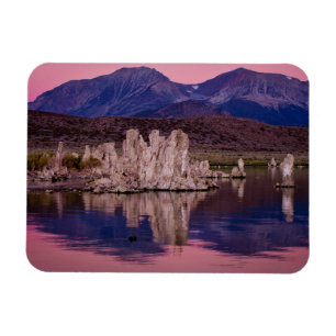 Spektakulärer Mono Lake im Schatten Magnet