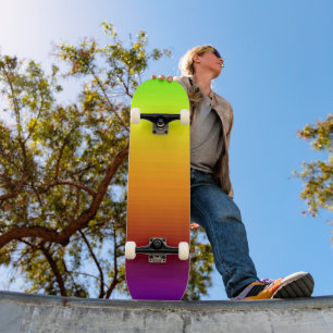 Spektrum der horizontalen Farben -3 Skateboard