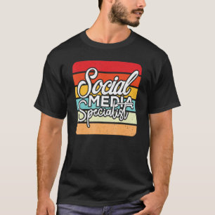 Spezialist für soziale Medien T-Shirt