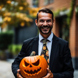 Spider & Jack-o'-Laternen | Orange Black Halloween Krawatte<br><div class="desc">Gutes Geschenk für Typ zu Halloween-Feiertagen. Tragen Sie diese lustigen und lustigen Halloween-Krawatte zu Ihrem nächsten Kostüm-Party oder für Trick oder Behandlung. Ideal für die Ferienzeit. Halloween-Motive machen Spaß und sie auf hochwertige Produkte setzen, um diese moderne festliche Touch hinzuzufügen. Diese moderne Aquarellbär-Krawatte ist die perfekte Wahl für Halloween. Halloween-Krawatten...</div>
