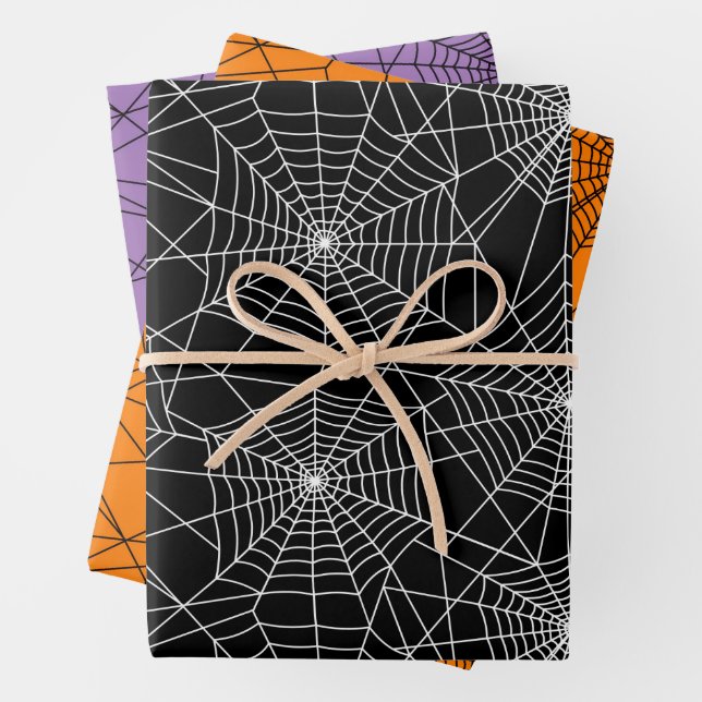 Spiderweb Black and White Halloween Geschenkpapier Set (Beispiel)