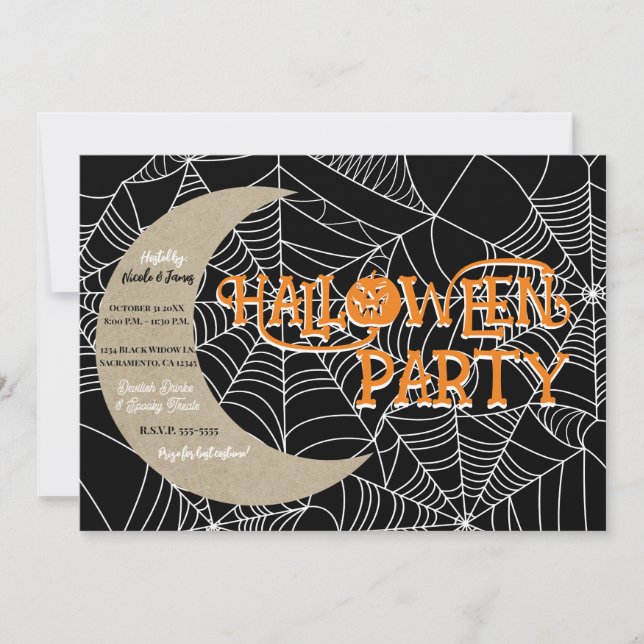 Spiderweb Crescent Moon Halloween Party Einladung (Vorderseite)