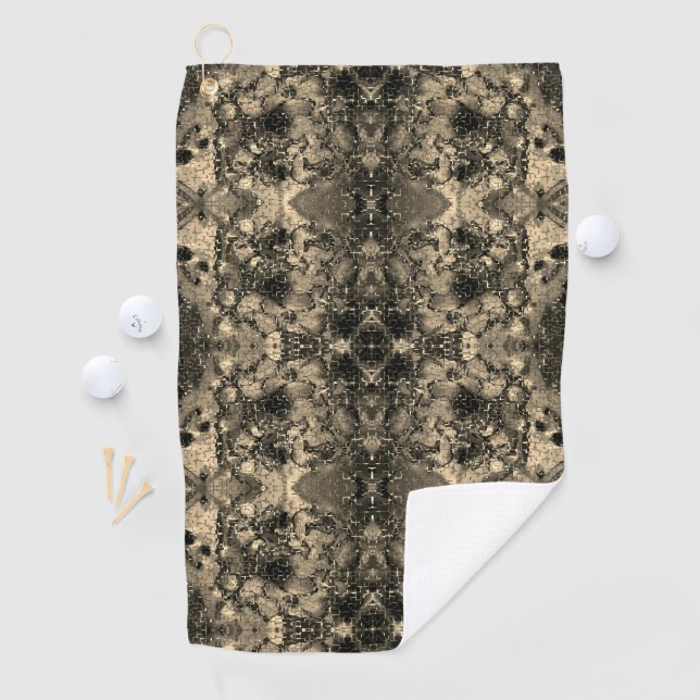 Spiegel mit samtigem Aussehen, klassisch beige Ein Golfhandtuch (Insitu)