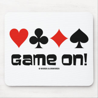 Spiel an! (Vier Karten-Anzüge) Mousepad