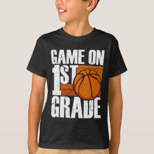 Spiel auf 1. Klasse Basketball zurück zur Schule T-Shirt