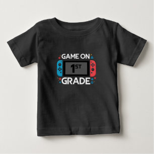 Spiel auf 1. Stufe Zurück zur Schule Funny Gamer Baby T-shirt