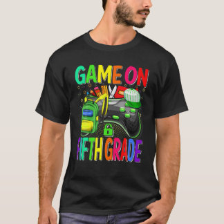 Spiel auf der fünften Stufe zurück zur fünften Kla T-Shirt